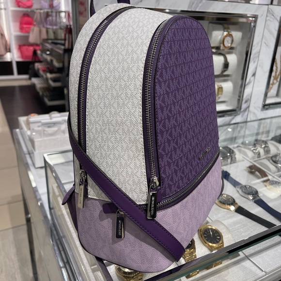 MICHAEL KORS Rhea Medium Zip Color-Block Signature Logo Backpack
Dark Purple NWT - Picture 9 of 16